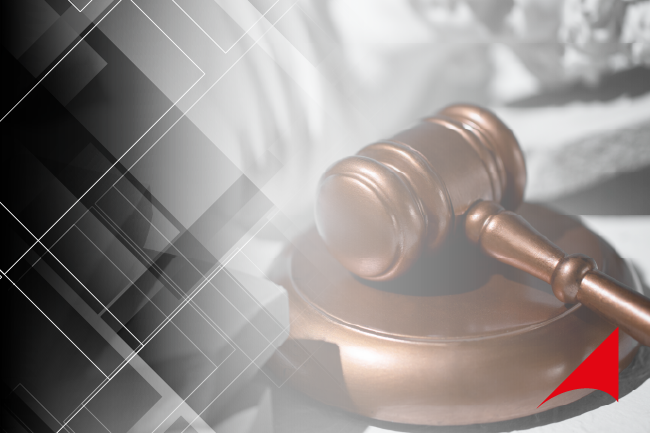 Fachada do fórum em Caratinga durante julgamento de homem condenado por abuso e homicídio de criança
