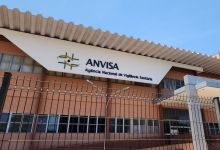 Anvisa apreende cosméticos sem registro e veta produtos como shampoo, bronzeador e sabonete em gel