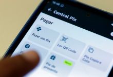Tela de aplicativo com operação de Pix e alerta sobre contestação de devolução por fraude